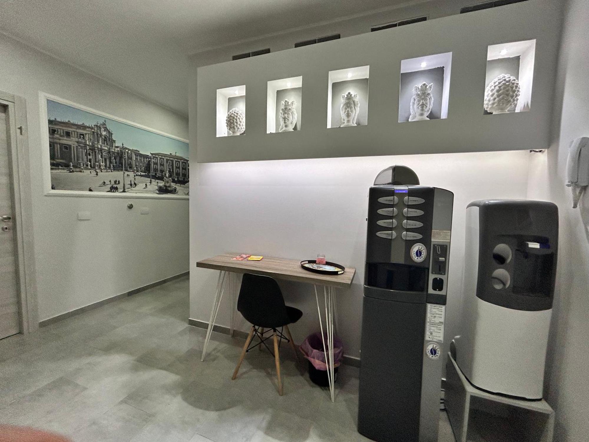 Pacini 88 Rooms And Apartment Catania Centro المظهر الخارجي الصورة